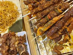 -烤满分·东北烧烤(首经贸店)