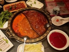 番茄鸳鸯锅-纸盐河码头火锅(十八梯店)