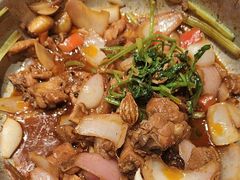 -禄婶鸡煲·打边炉