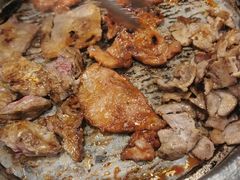 -佰烧海鲜烤肉火锅自助(世茂国际广场店)