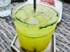 -UNI UNI(环亚凯瑟琳店)