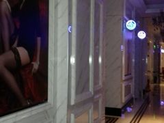 -皇马纯KTV·量贩·聚会(民治店)