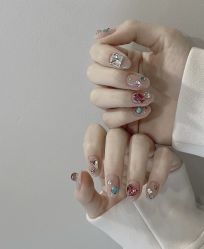 -IDO美甲美睫