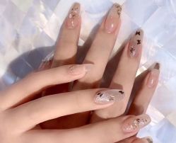 -素兮自助美甲美睫