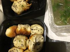 -香山胡记吴江路生煎(灵山路店)