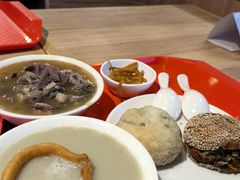 -护国寺小吃店(红莲南路店)