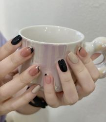 -悦指间美甲美睫