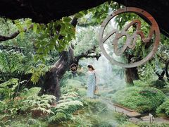 -Chom Cafe and Restaurant