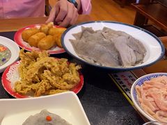 -沸炉重庆老火锅(军事博物馆店)