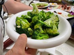 -一品美食城(石碣序伦小学店)