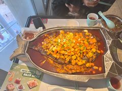 -江边城外烤全鱼(世茂广场店)