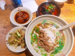 -湘人龙记老长沙米粉(华普国际大厦店)