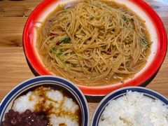 -泥糊破店小酒馆·团建聚餐(南京西路店)