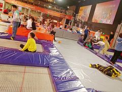 -VFSC极限蹦床主题公园(乐园道彩悦城阳光店)