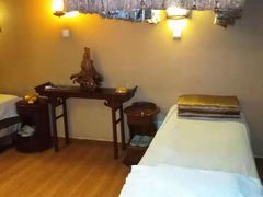 -喜艾堂艾灸馆(世贸天阶店)