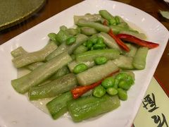 丝瓜炒毛豆-金陵后厨·南京菜(新街口秣陵路店)