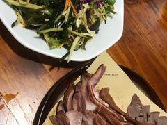 -六禾熏酱小酒馆·东北菜(海甸岛店)