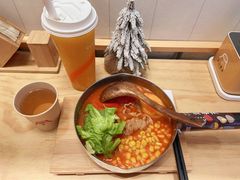 肥牛炼番茄米线-火山屋台(新街口店)