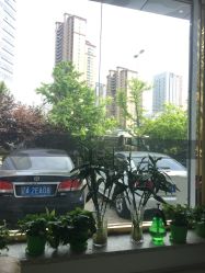 -荟草堂痘肌修护中心