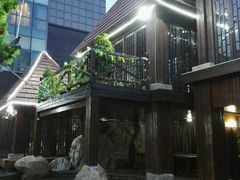 -裕龙汤泉