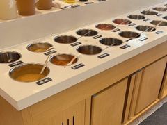 自助调料区-密友回转自助火锅(世茂国际广场店)