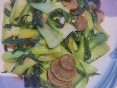 -亿江南新概念融合美食餐厅(管仲老街店)