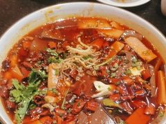 -万重锦·人文川菜馆(骡马市店)