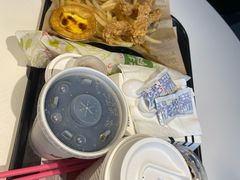 -肯德基(中纬店)