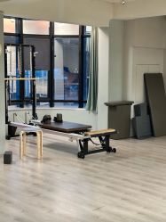 -无界瑜伽普拉提