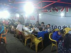 -覃记海鲜美食餐厅