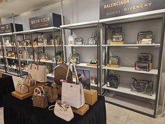 -唯品会(北京国瑞城店)