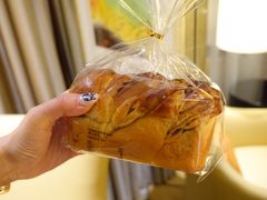 栗子面包-Salon de The de Joel Robuchon(外滩18号店)