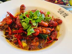 -新天明砂锅鱼头煲