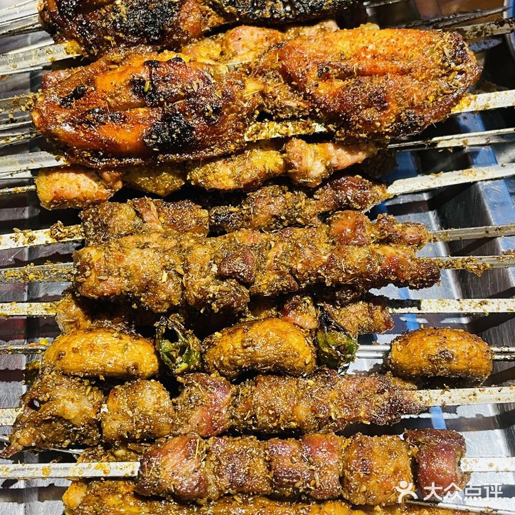 🍖深夜撸串圣地!徐山山烧烤绝绝子🍖