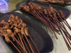 -蚝美人·生蚝海鲜烧烤(茶花园店)
