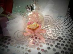 花稼喜铺喜糖-东浩兰生上海世博展览馆