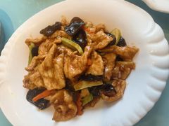 滑溜肉片-添福来墨鱼饺子 · 海鲜东北菜(大连星海·黄浦路店)