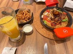 -必胜客(中大银泰店)