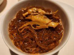 酸菜蛏子烧豆面-三利音·玖弄小鲜(浦东嘉里城店)