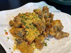 -鼎泰亨·海鲜牛肉餐厅(滨江店)