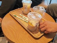 -星巴克(新达汇三林店)
