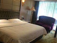 -花水湾第一村温泉大酒店