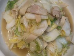 -黄泥岗·地道湖北菜(奥特莱斯店)