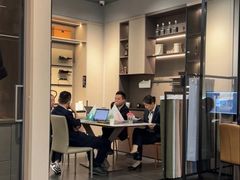 -索菲亚全屋定制衣柜橱柜家具(十里河居然之家智能馆家具店)