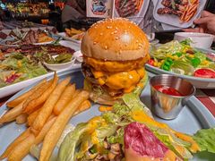 -鲨鱼美式餐厅酒吧Sharky