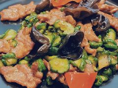 小脆瓜炒雪花猪肉-闽和南(深圳万象城店)