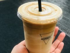 燕麦拿铁-Manner Coffee(IFS一楼店)