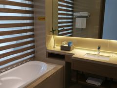 -兴芮温泉度假区