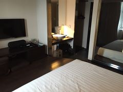 桔子酒店精选(西藏北路店)-桔子酒店(上海西藏北路地铁站店)