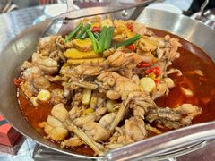 -昱龙大盆牛蛙馆(三兴街总店)